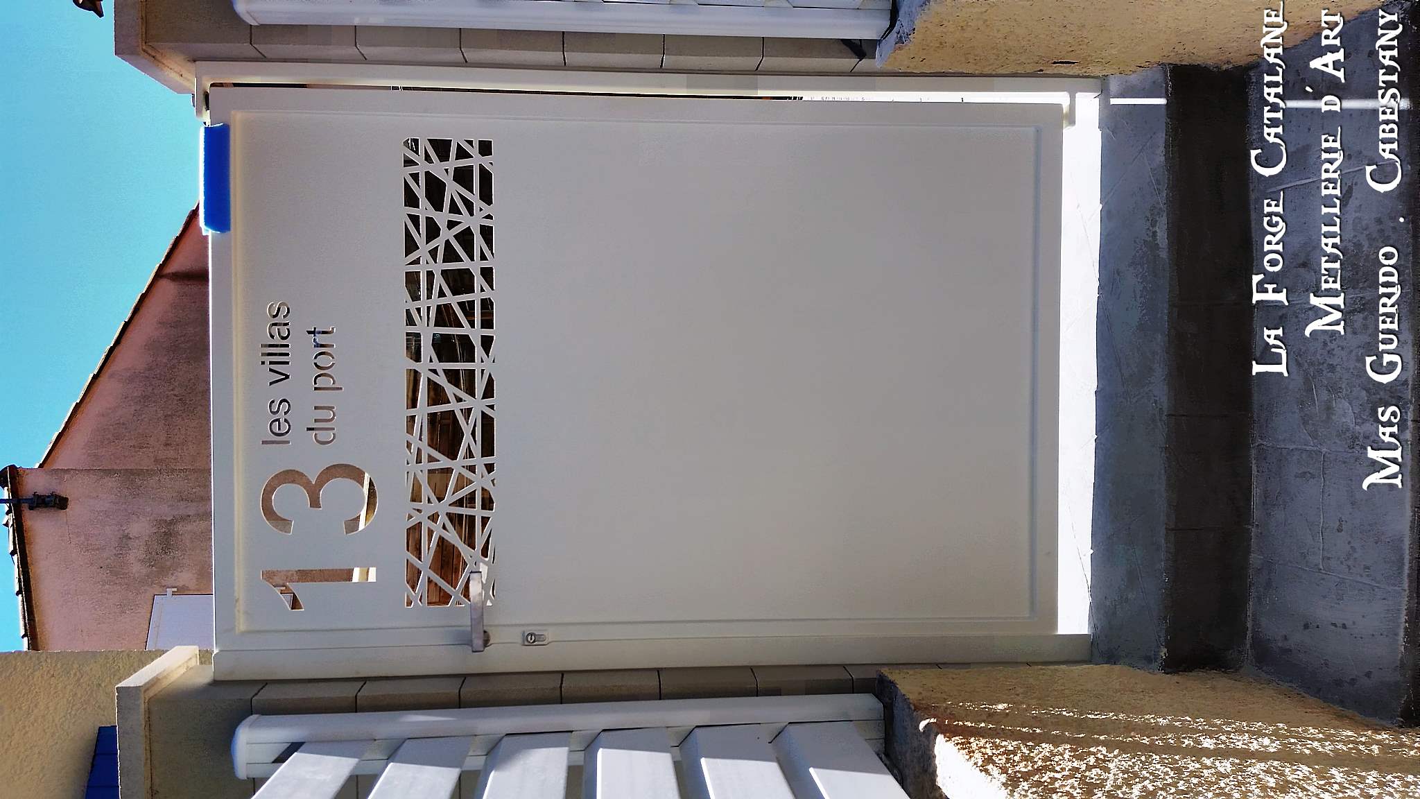 portillon numero maison moderne decoupe laser vantaux fer La Forge Catalane Cabestany (2).jpg